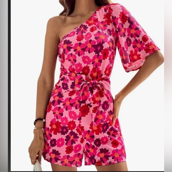 Pants - Jumpsuit Size Xl Women Pink Floral Tie Romper New Dress
New in package